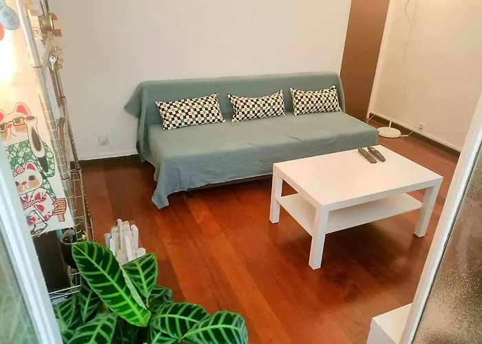 2 Comfortable 5th Arrondissement *